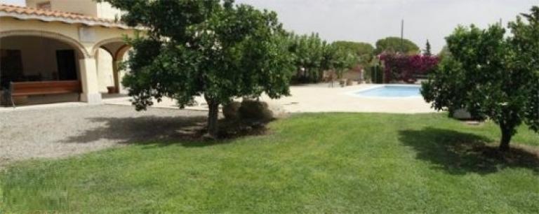 Serra, Venta de Neg. Especiales en    Cambrils Foto5 