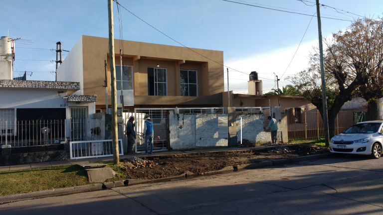 PH A ESTRENAR SOBRE CALLE BELEN, ITUZAINGO