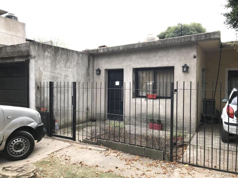 OPORTUNIDAD!!!!!. EXCELENTE PROPIEDAD EN ITUZAINGO