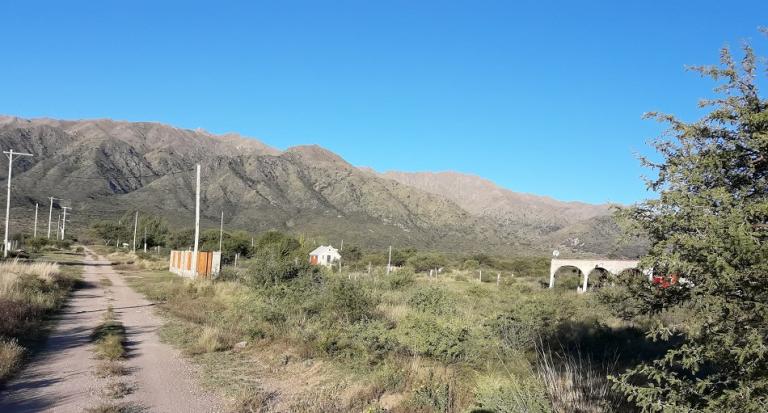 Sierras Marianas, Terreno 2500mts2,frente a 3 calles