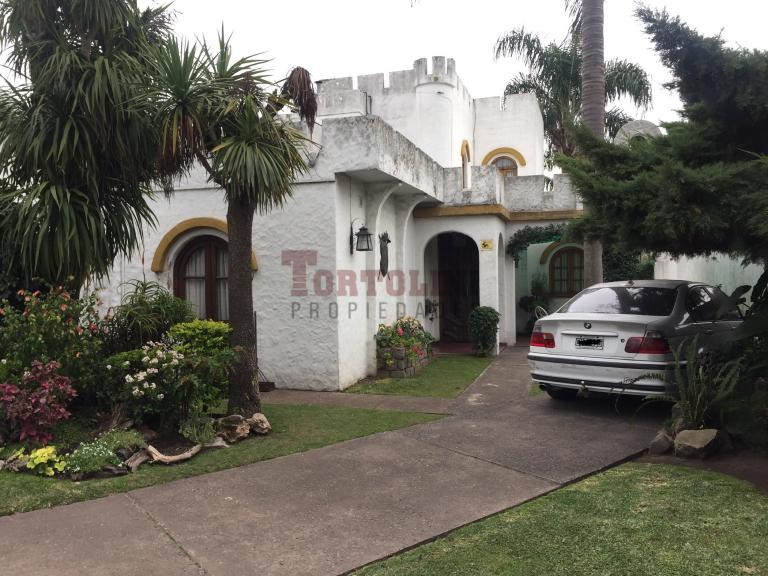 CASA ESTILO COLONIAL