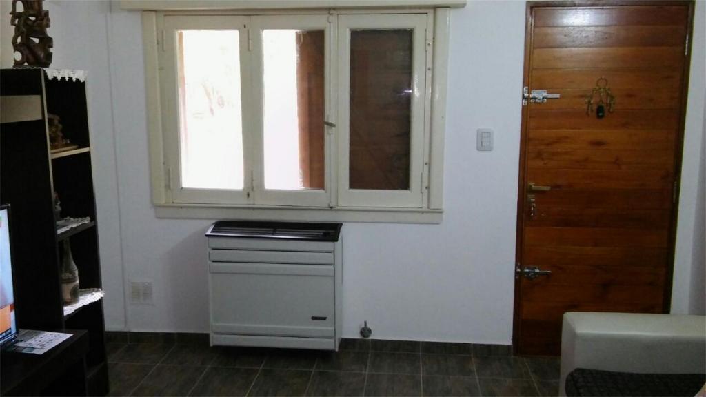 EXCELENTISIMO CHALET DE 5 AMB EN 2 PLANTAS CON COCHERA.