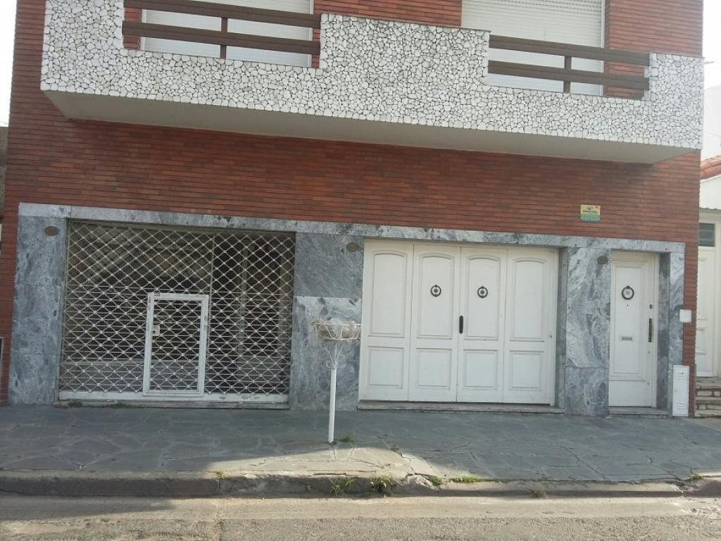 LOCAL EXCELENTE ZONA