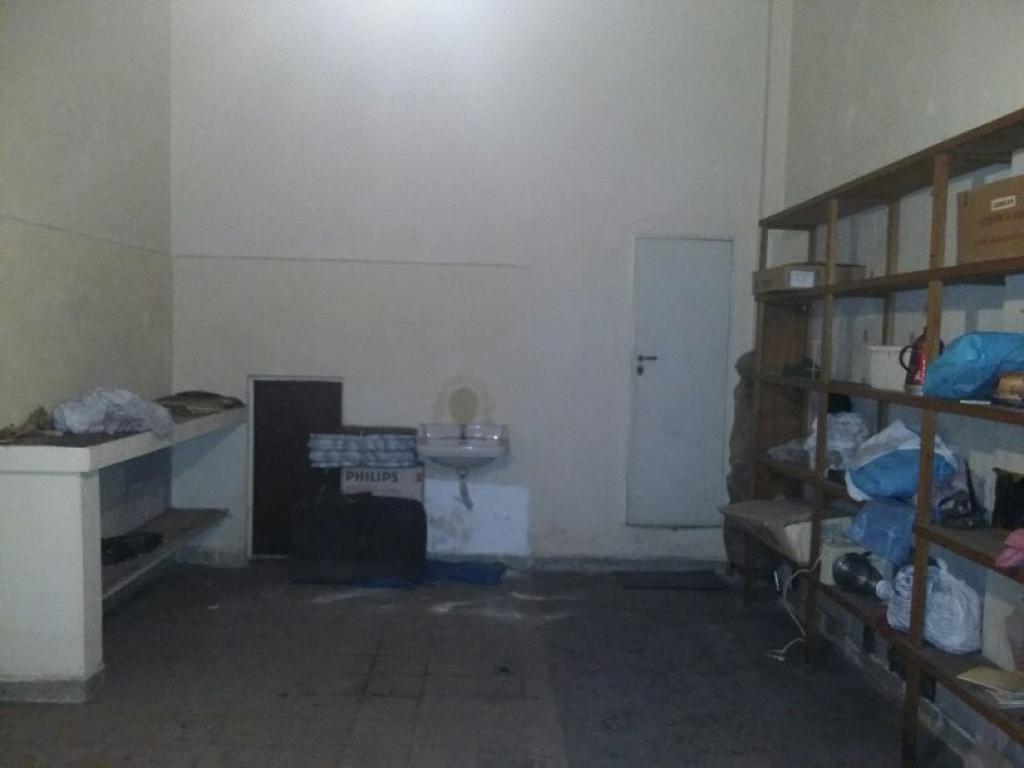 DEPOSITO EN ALQUILER CON BAÑO