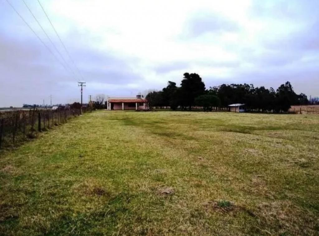 Venta de Parador con vivienda en Miramar sobre ruta 88