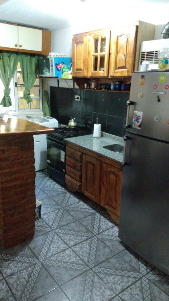 EXCELENTE CASA
