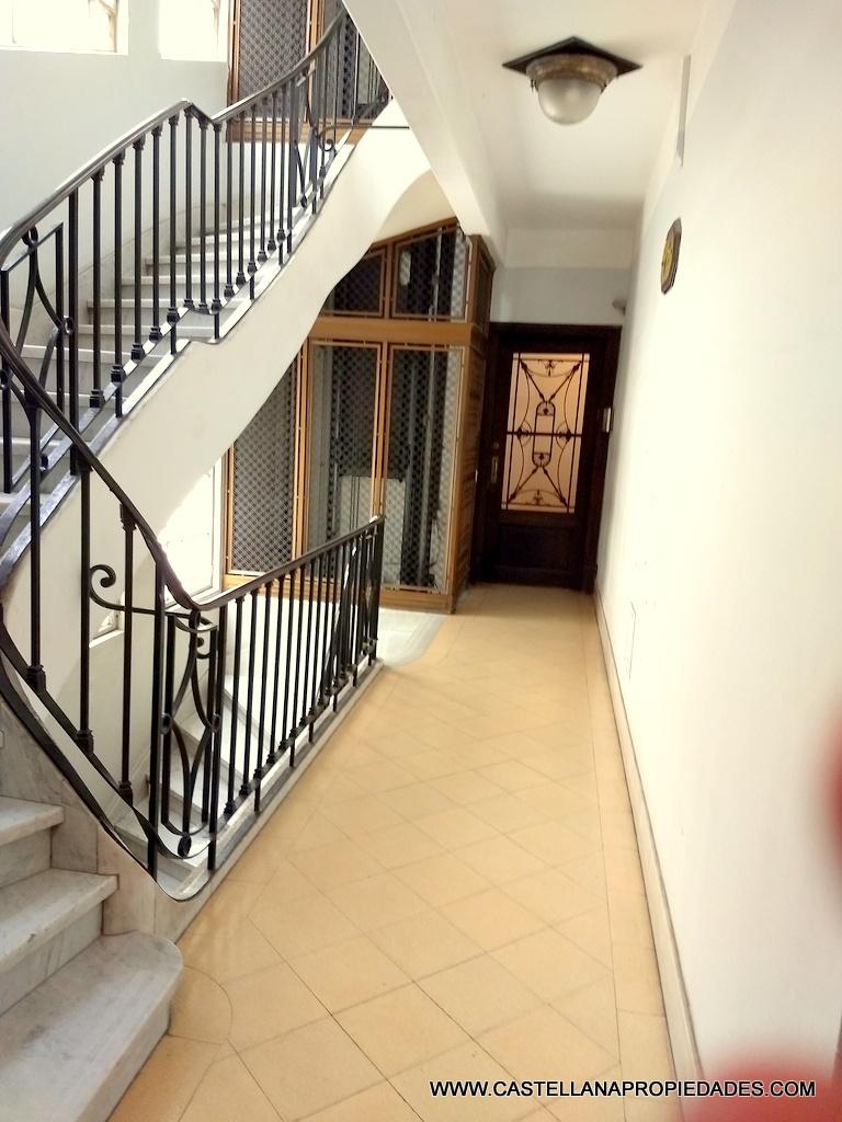Venta de Estudio/Oficina de 100 m2 en Edificio Emblemático