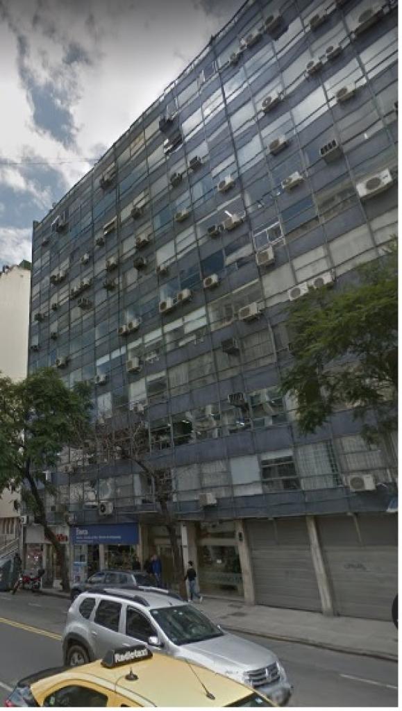 OFICINA EN IMPERDIBLE UBICACIÓN CON COCHERA
