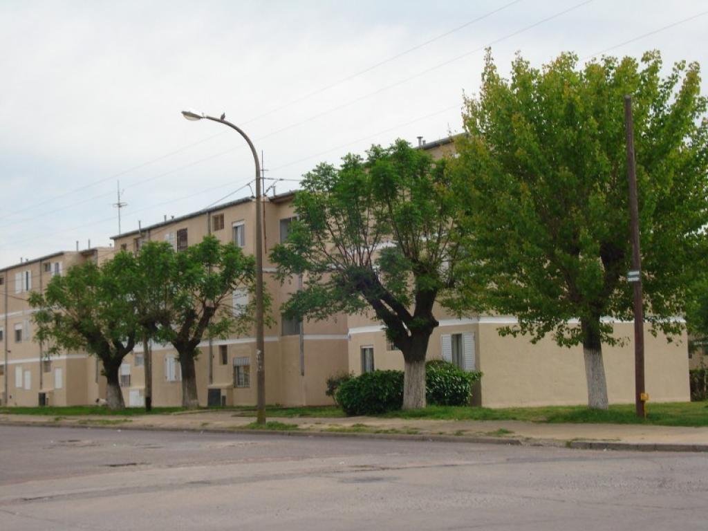 Vende Depto en Barrio Jardin