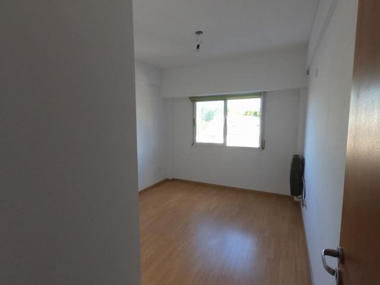 2 ambientes Ballester centro cochera terraza 200m2 parrilla