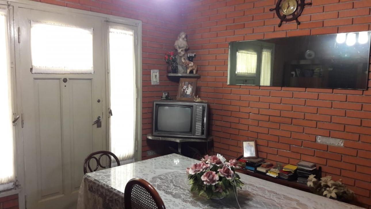 Casa multifamiliar - Apto credito hipotecario.
