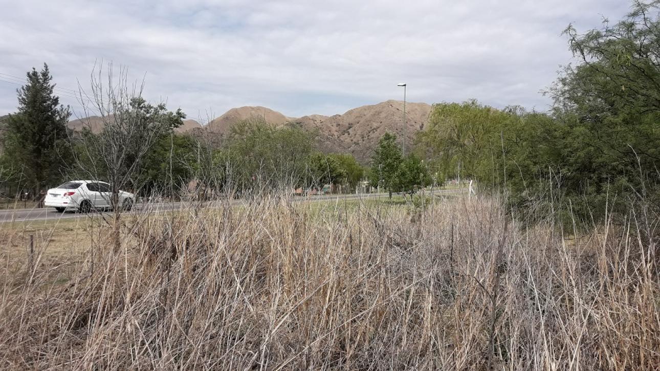 Juana Koslay, Las Chacras, terreno de 1030 mts2