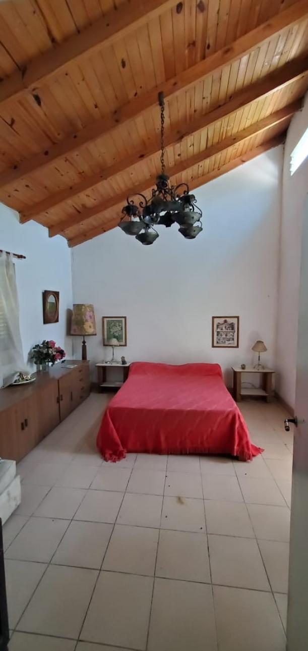 Casa quinta sobre Lamberti y Bosch, Glew, Alte. Brown