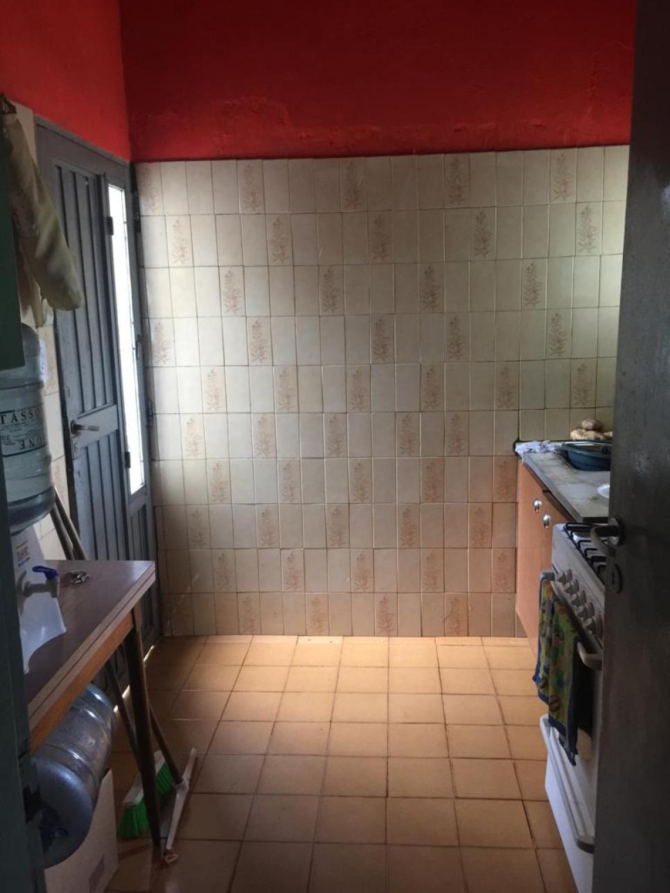 Casa y Depto sobre Sinclair 41, a metros de Av. Yrigoyen