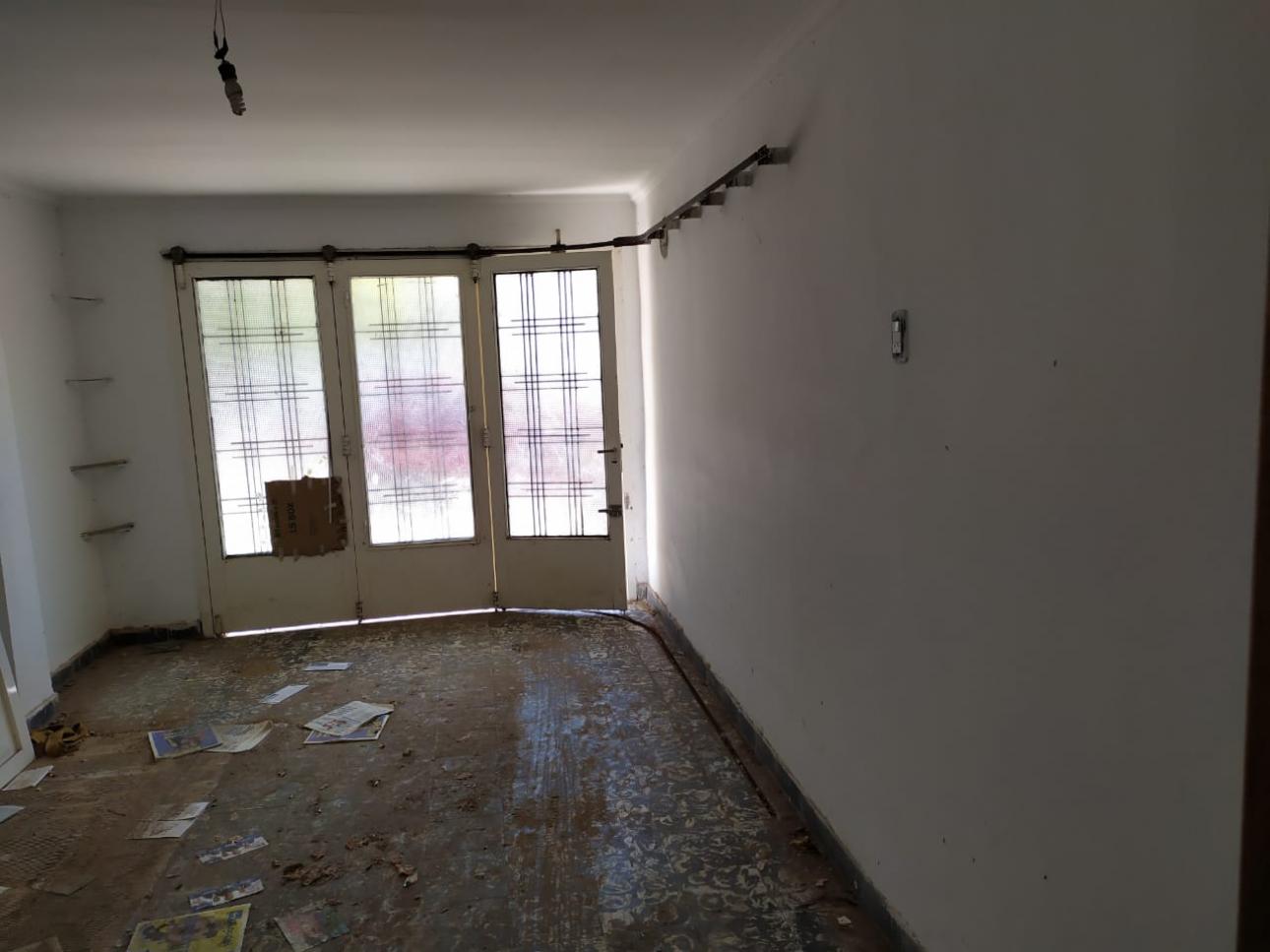 Vivienda familiar con Dpto en Interior Refaccionada