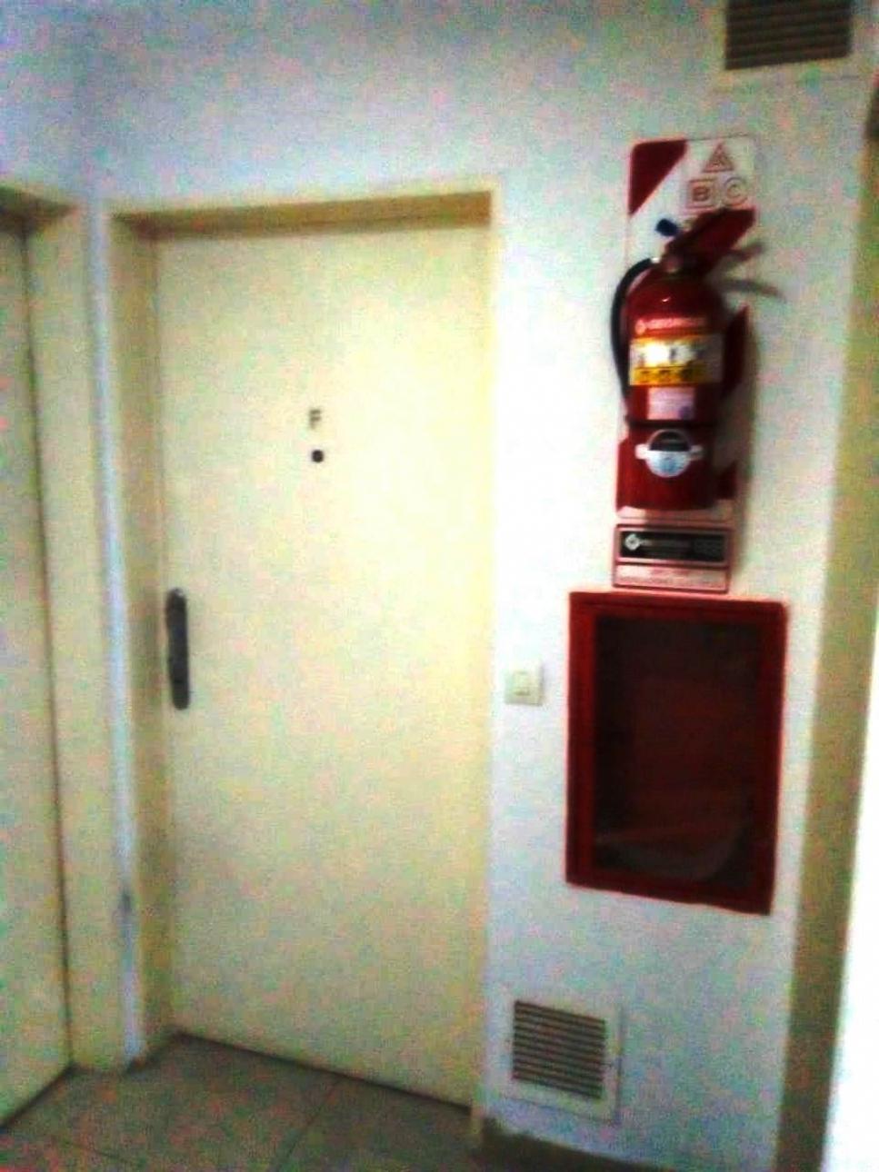 Departamento 2 ambientes en segundo piso