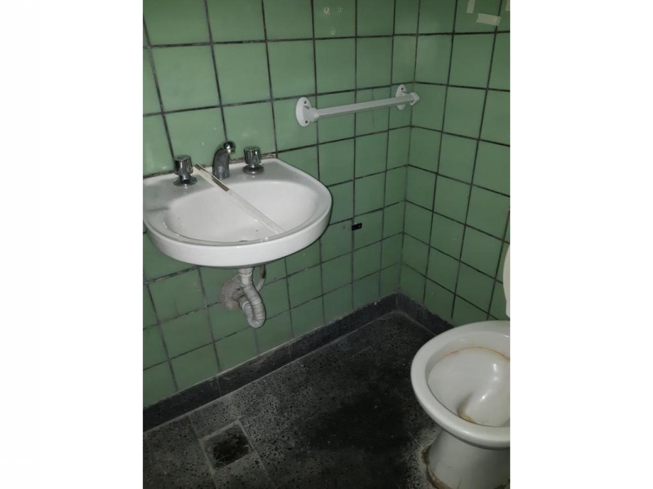 GALPON 330 m2 A MTS DE ALVEAR