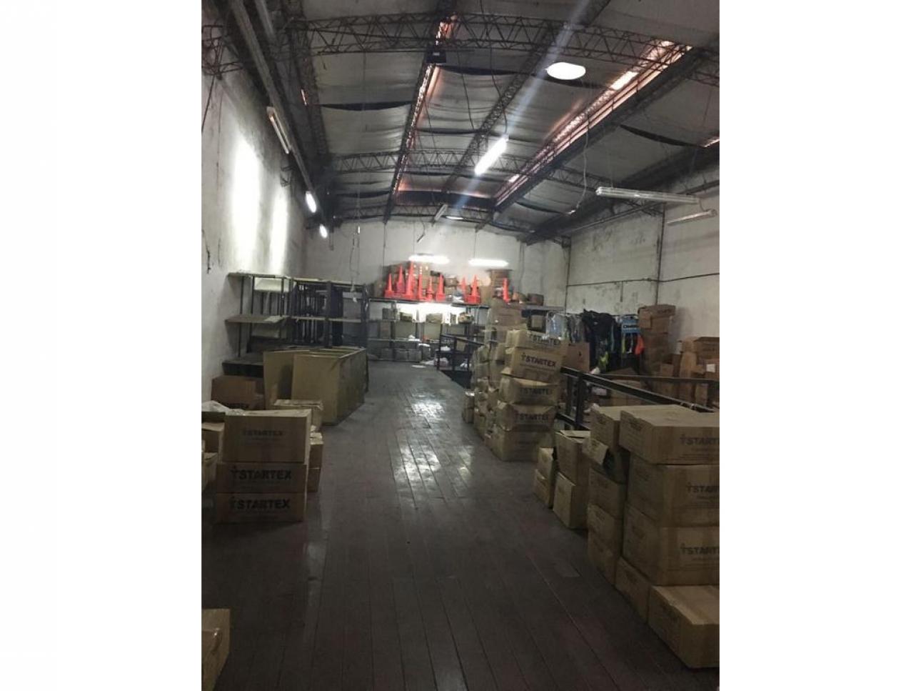 GALPON 770  m2 A MTS G.PAZ Y AV. S.MARTIN