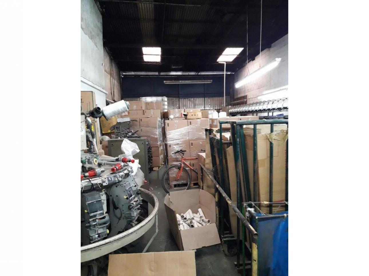 GALPON 990 m2 1 PLTA S/ AV. MARQUEZ