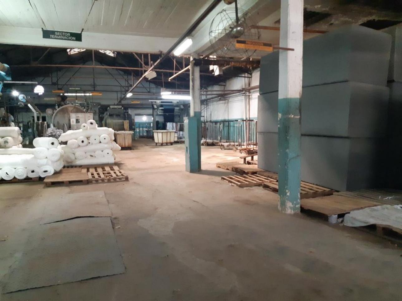 1800 m2 A 200 MTS DE RUTA 8 OPORTUNIDAD