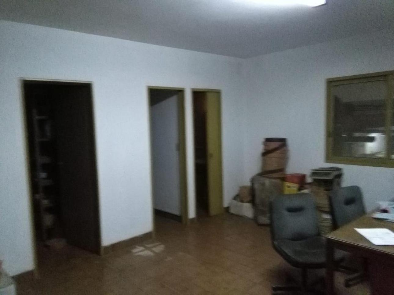 GALPON 1450 m2 A MTS EVA PERON