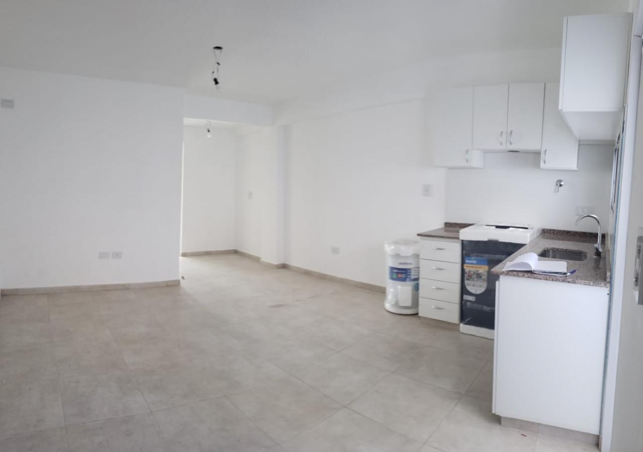 VILLA MAIPÚ DEPARTAMENTO 2 AMB. C/DOBLE BALCÓN