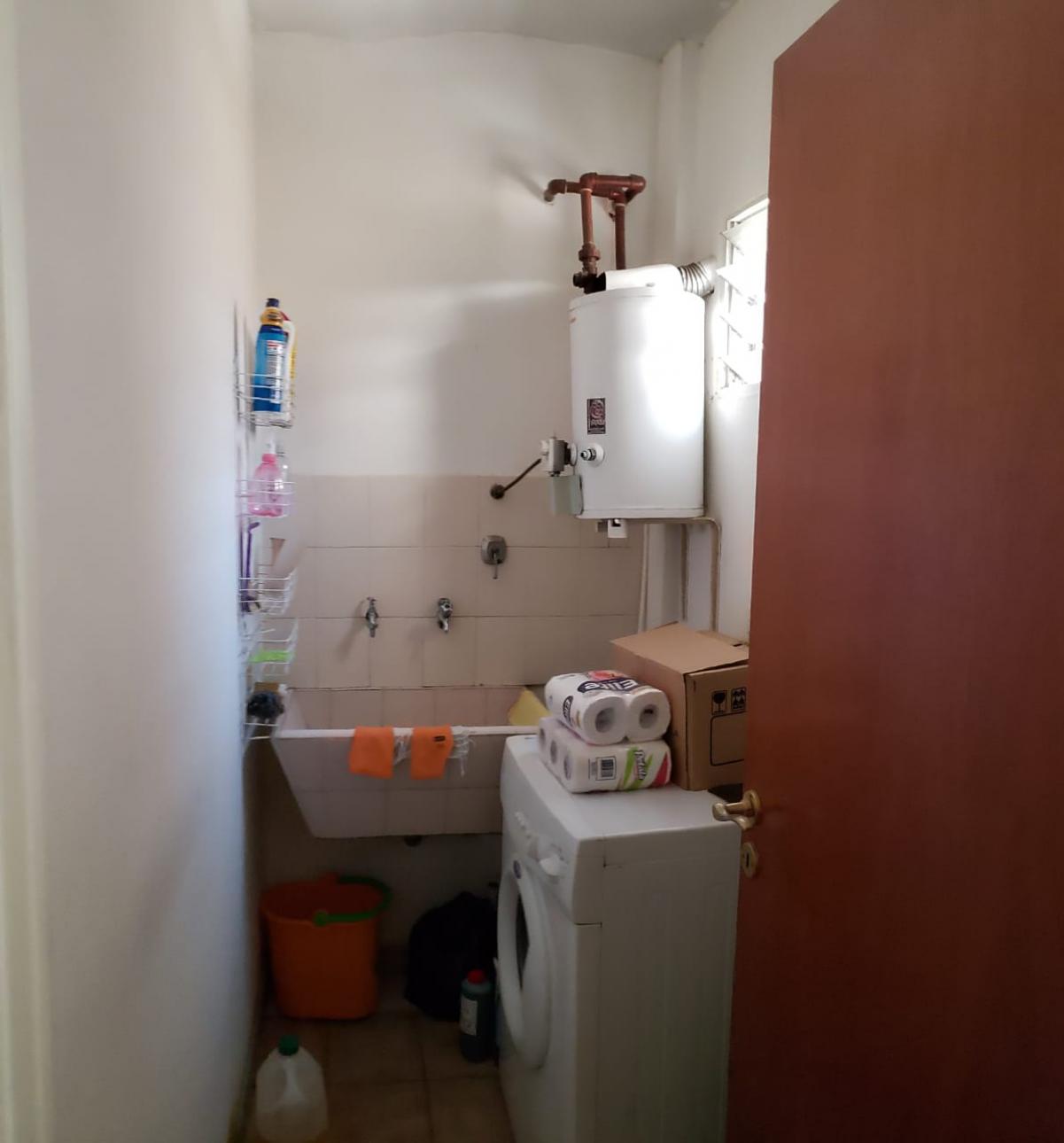 SAN MARTIN CENTRO DEPTO.2 AMB. PLANTA BAJA C/COHERA