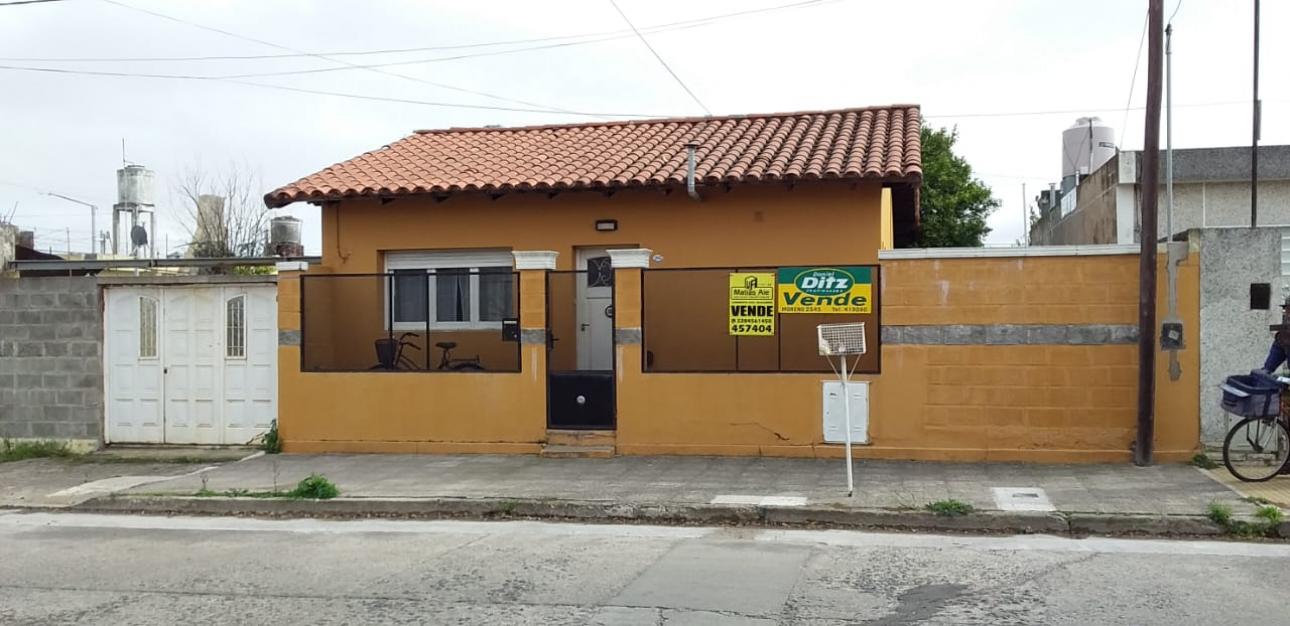 Vende casa 2 dormitorios