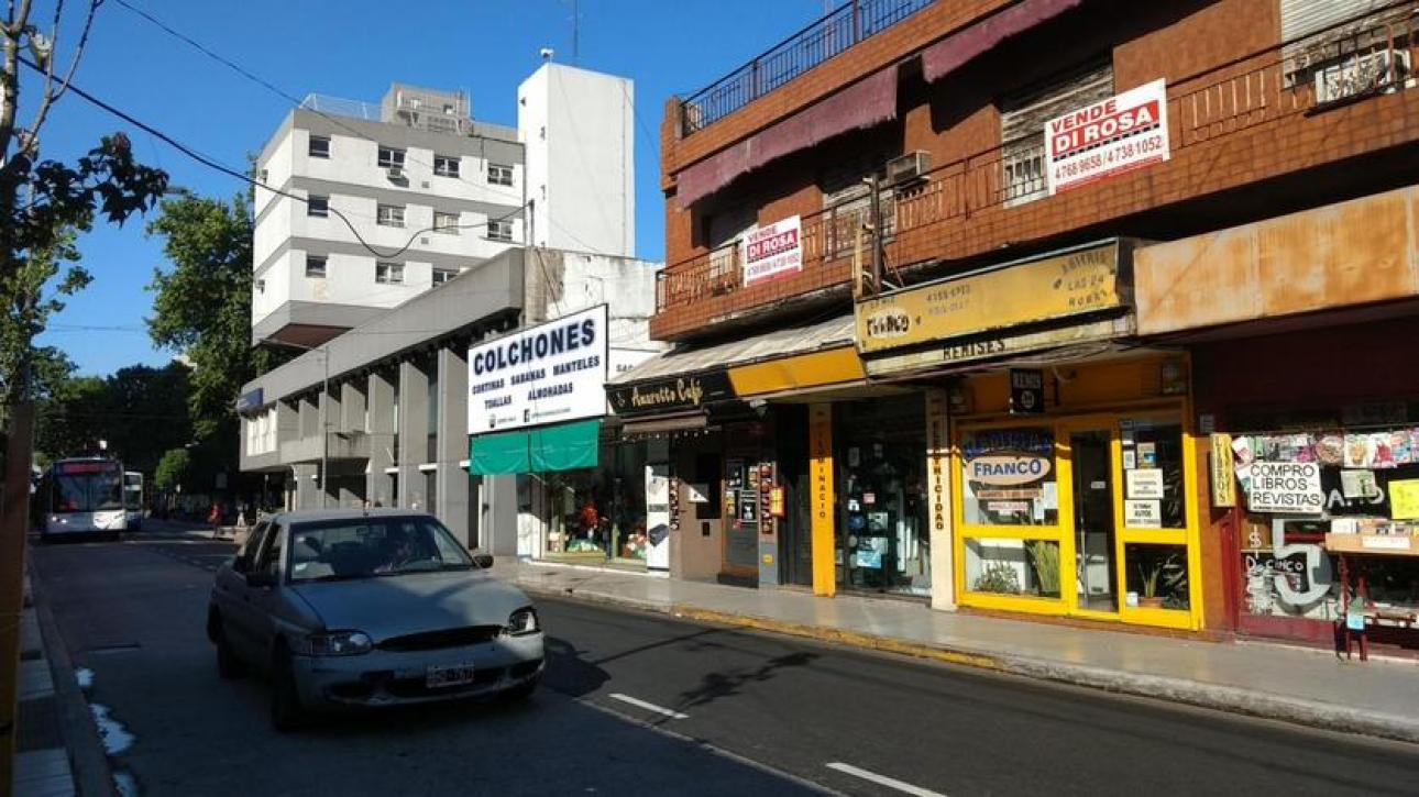 DEPARTAMENTO 5 AMB EN 1ER PISO - SAN MARTÍN CENTRO
