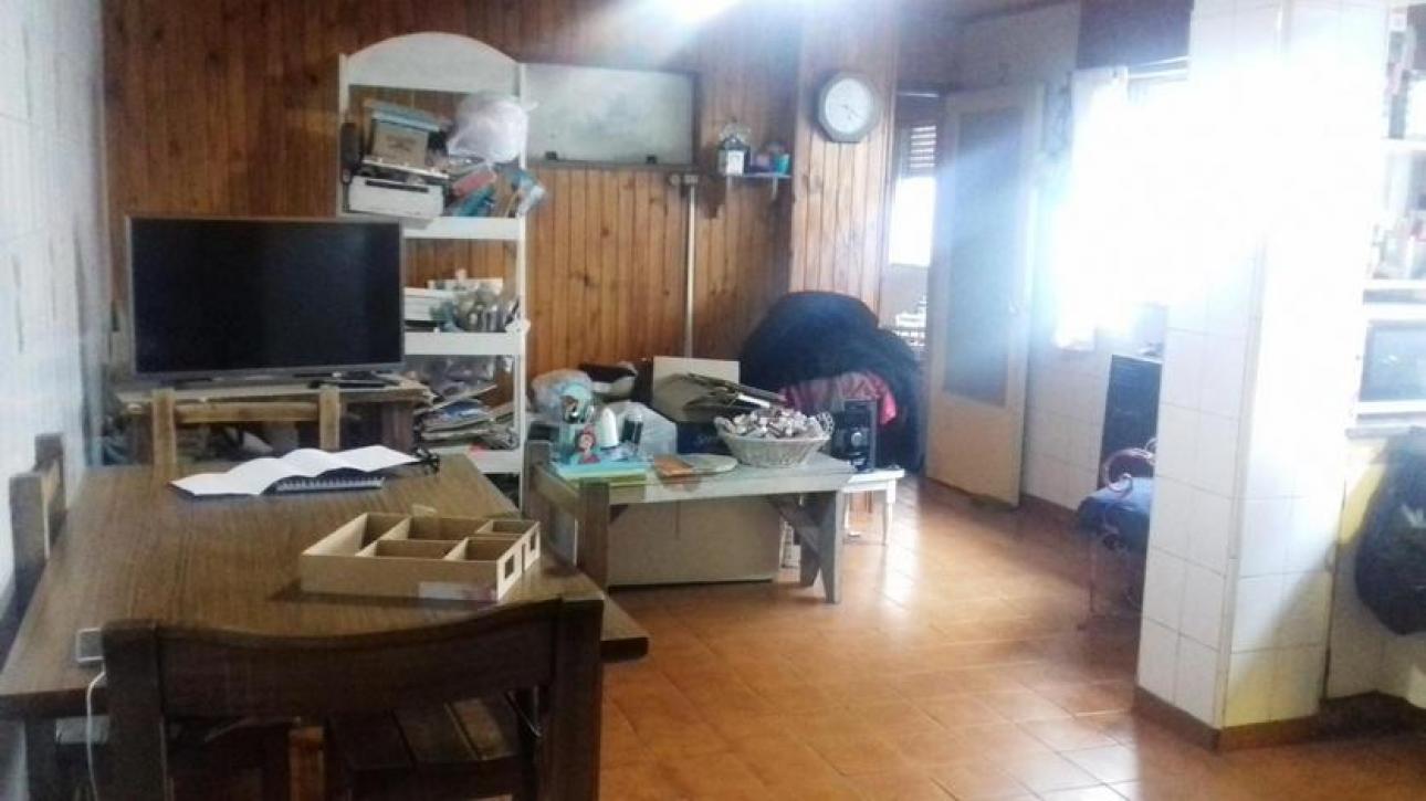 CASA 5 AMB 2 PLANTAS - VILLA BALLESTER CENTRO