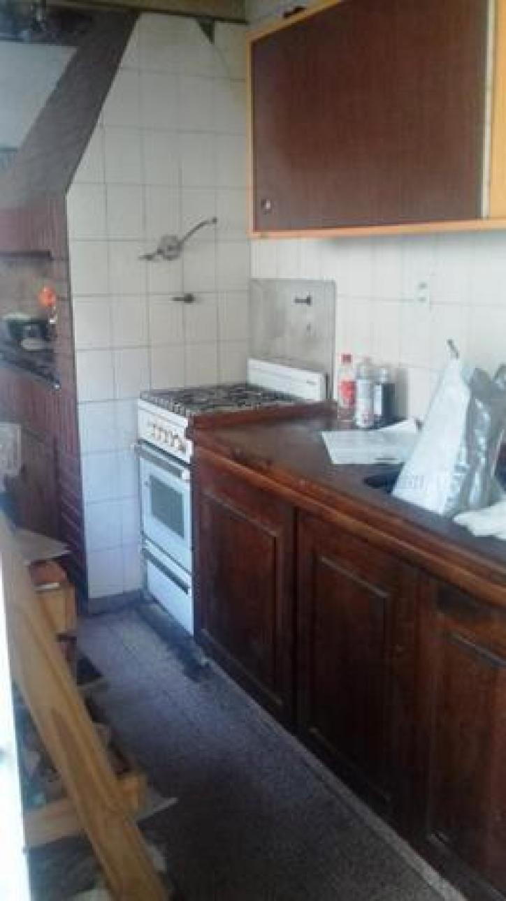 CASA 5 AMB 2 PLANTAS - VILLA BALLESTER CENTRO