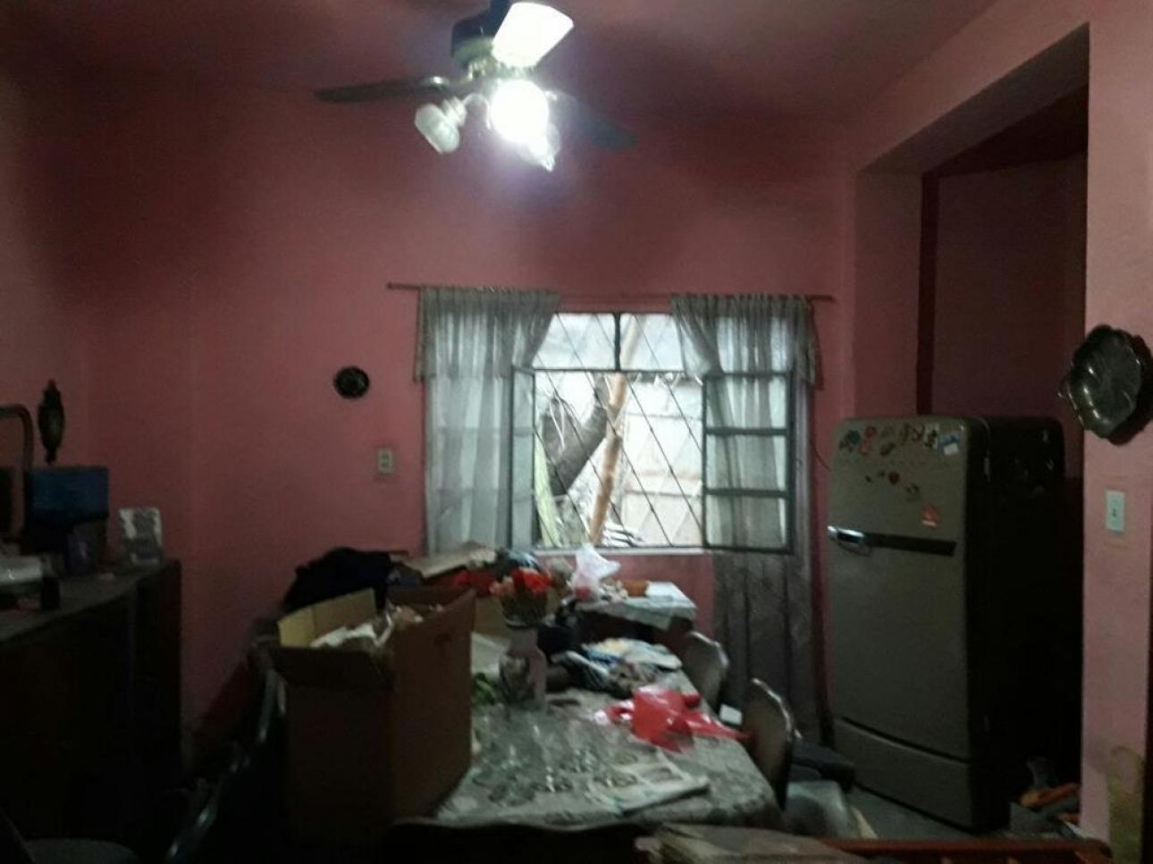 Casa 3 ambientes a refaccionar