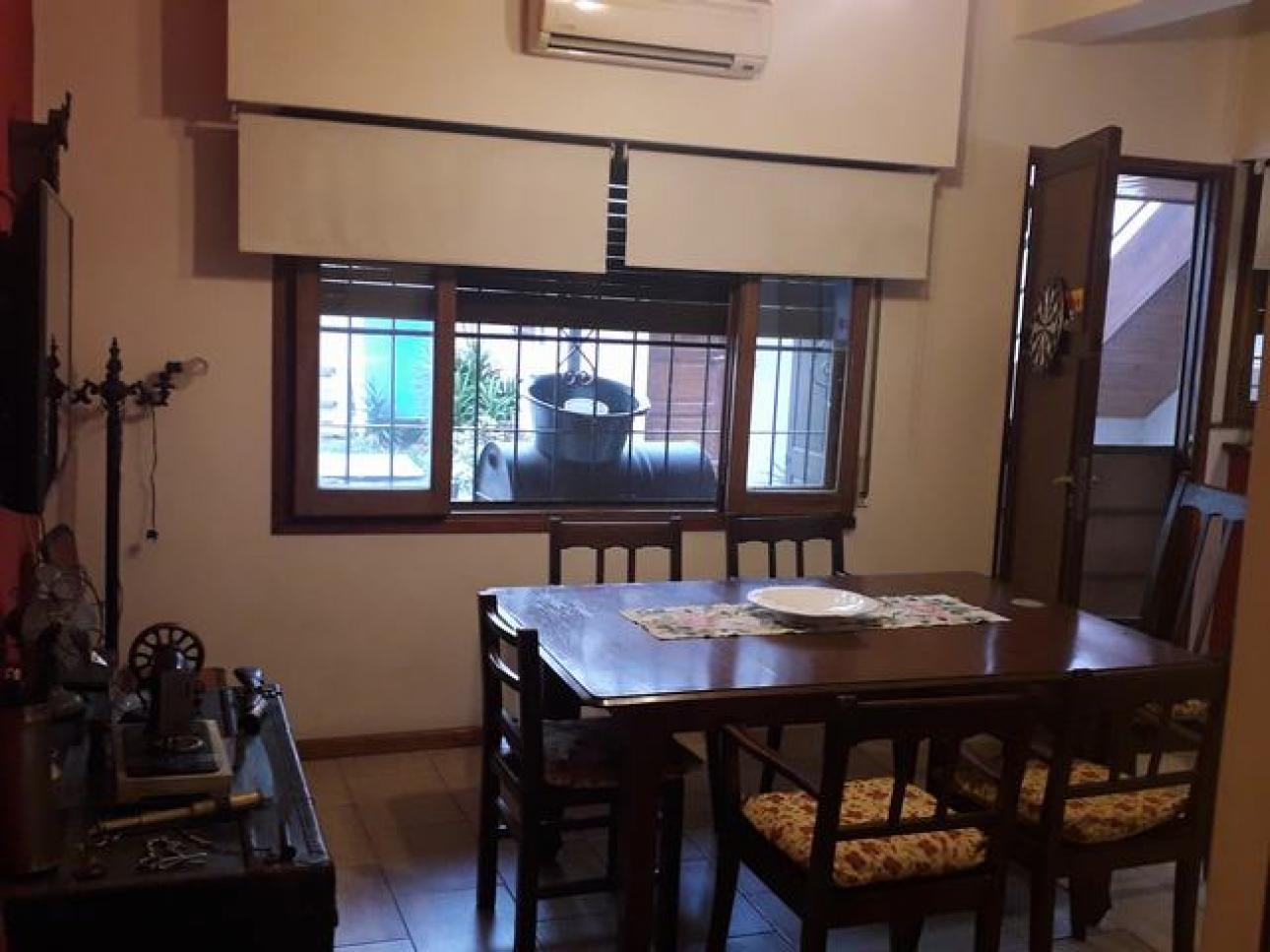 CASA   3  AMBIENTES