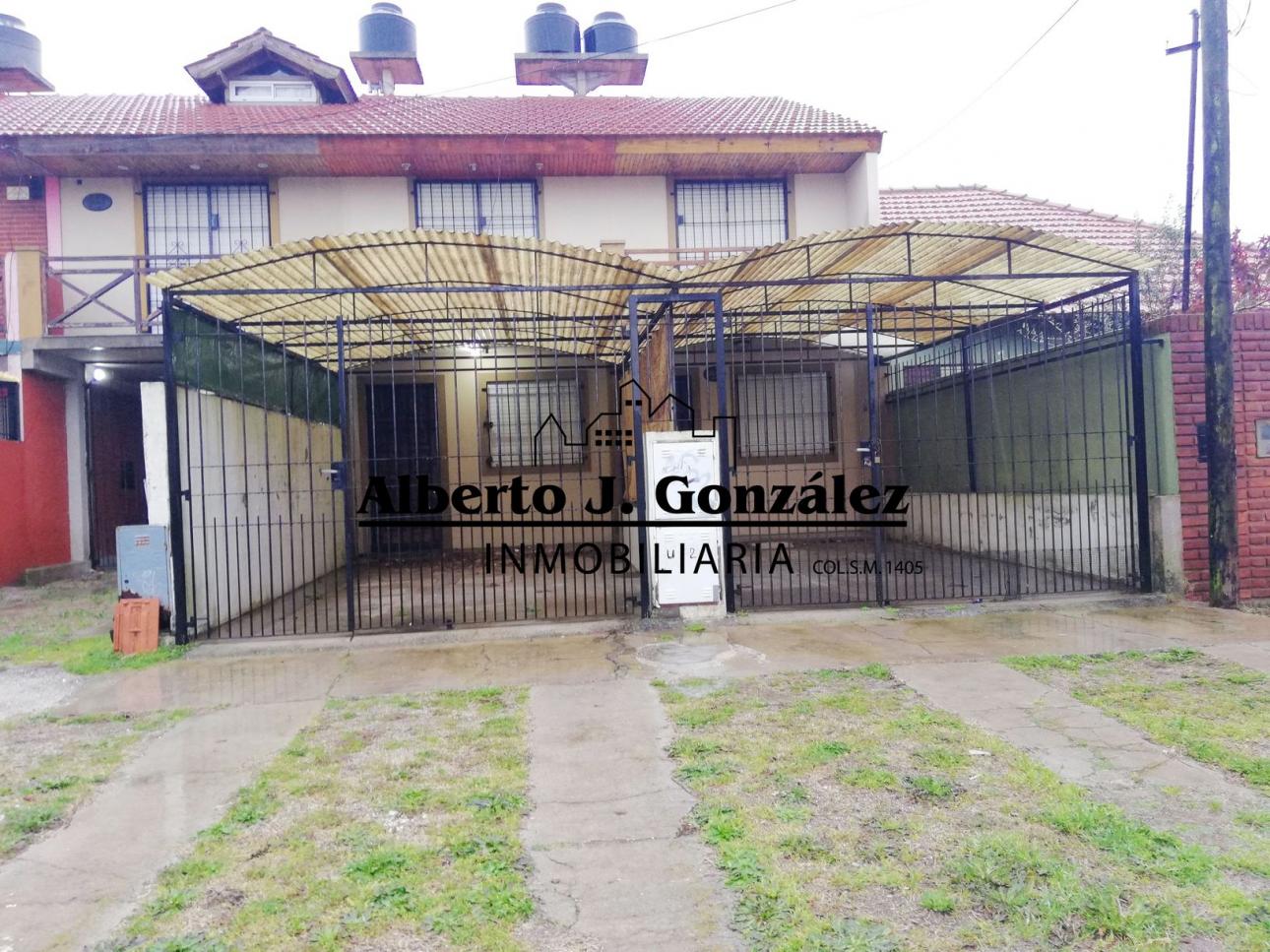 Duplex en Santa Teresita