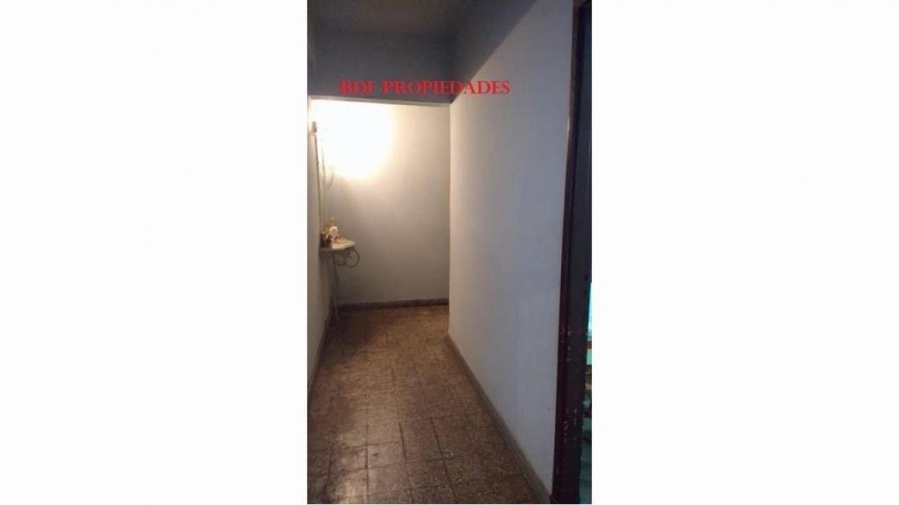 DEPARTAMENTO DE TRES AMBIENTES- 86 MTS.