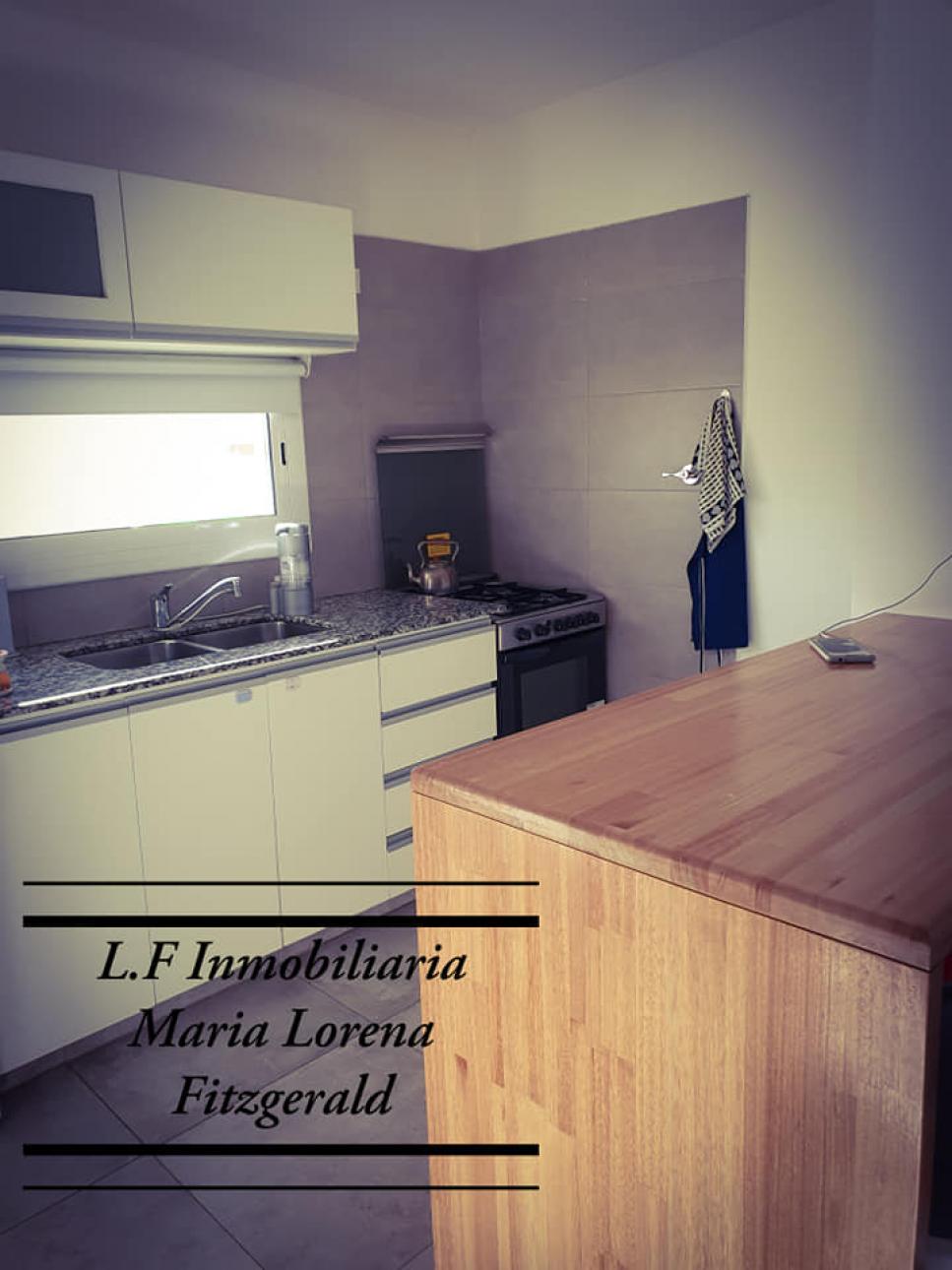 Excelente Casa en venta, Barrio Piedras Blancas