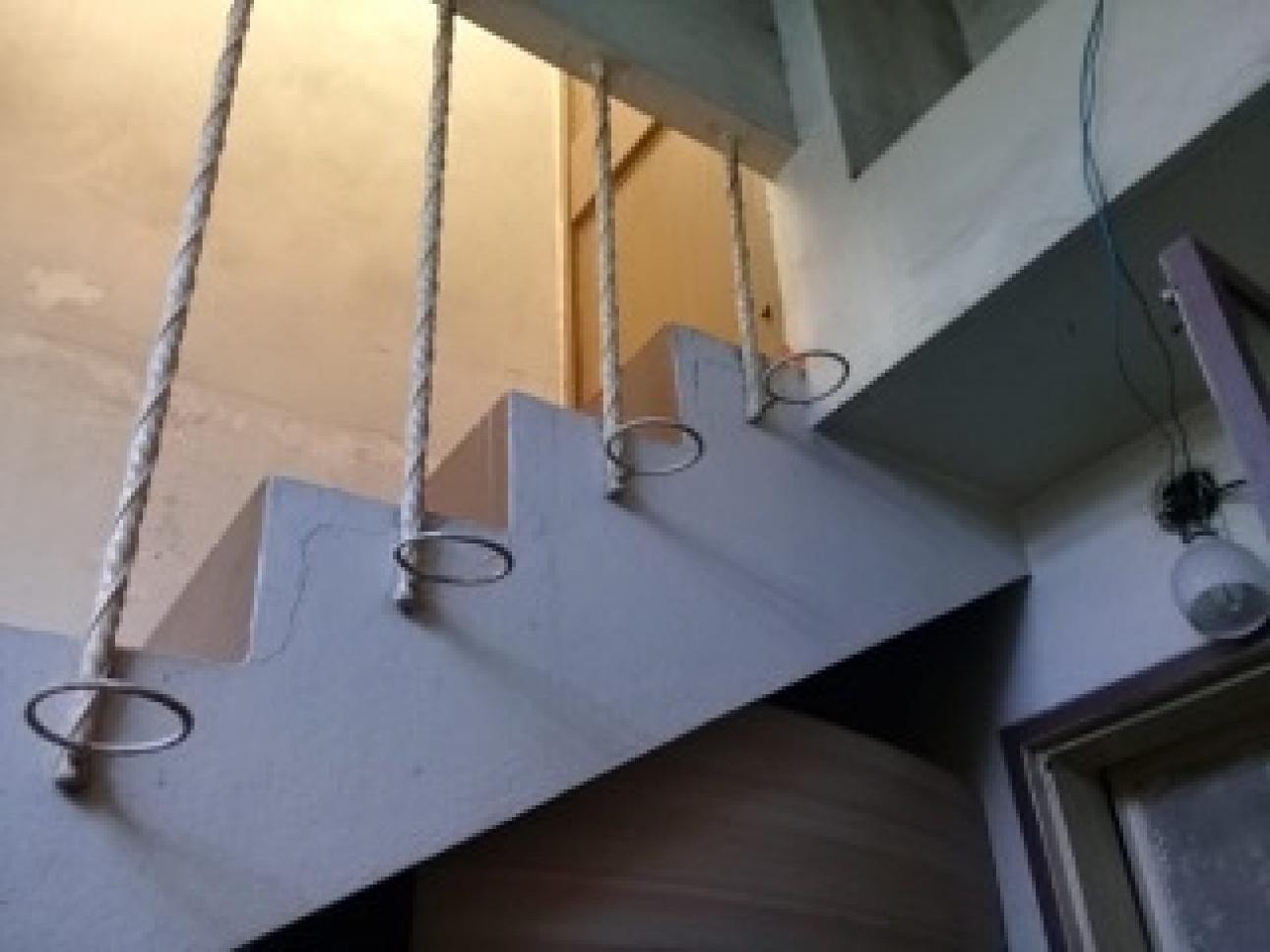 CASA DE 3 AMB   PH   FRENTE