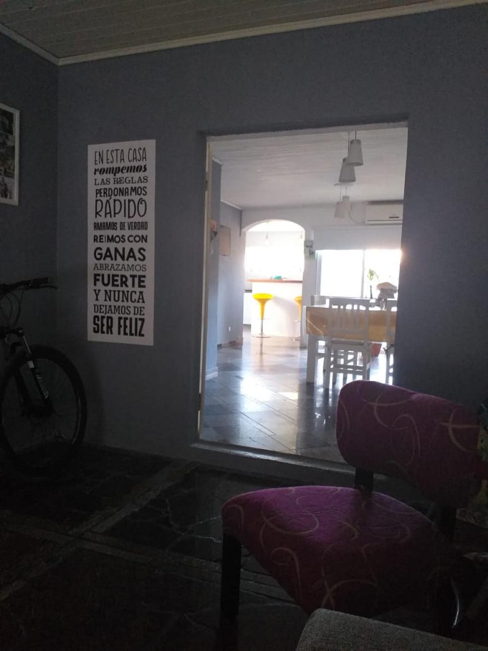 VENDE CASA RECICLADA B. AOMA
