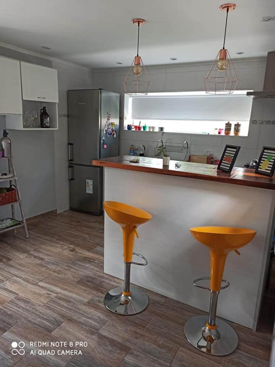 VENDE CASA RECICLADA B. AOMA