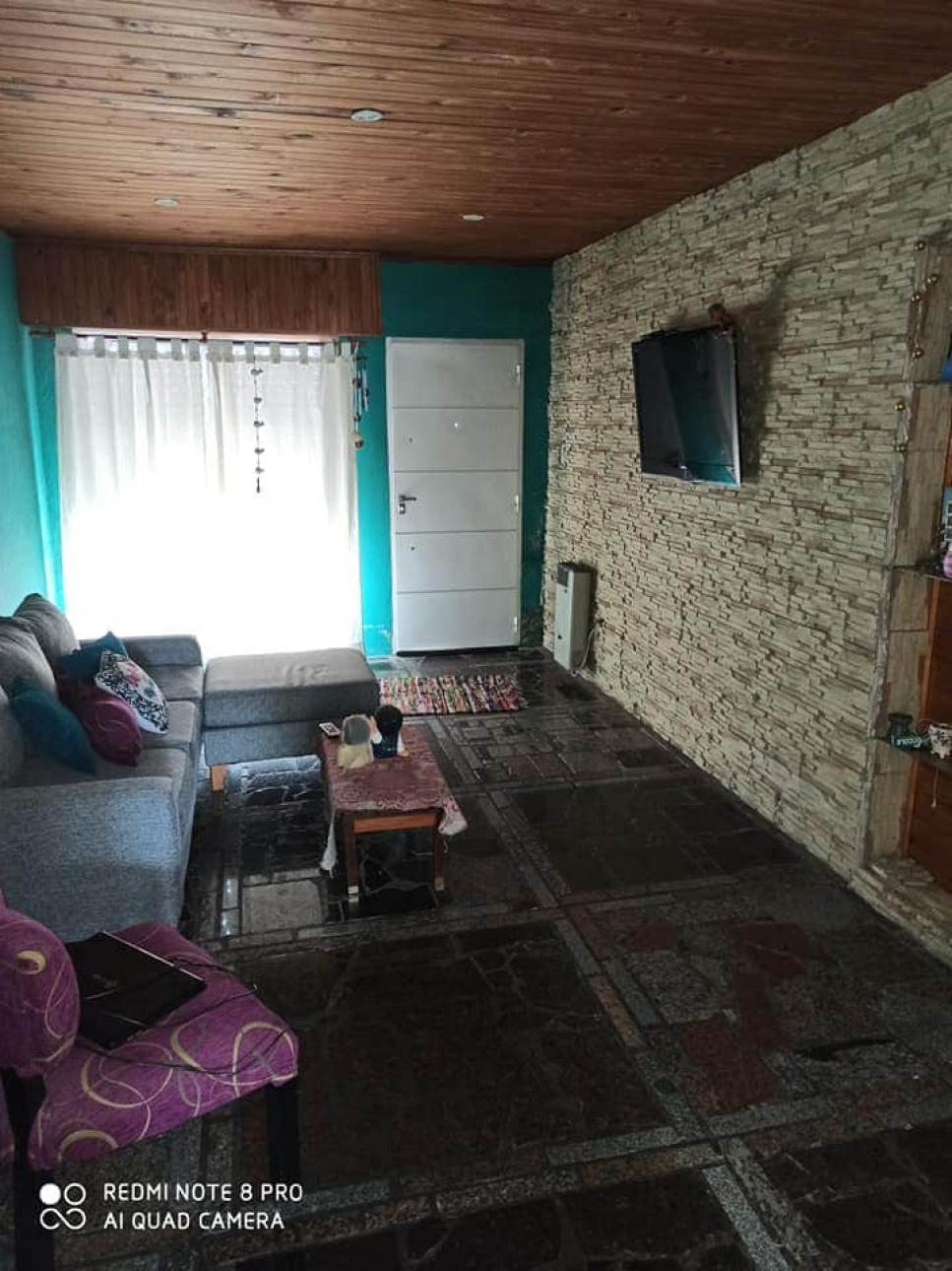 VENDE CASA RECICLADA B. AOMA