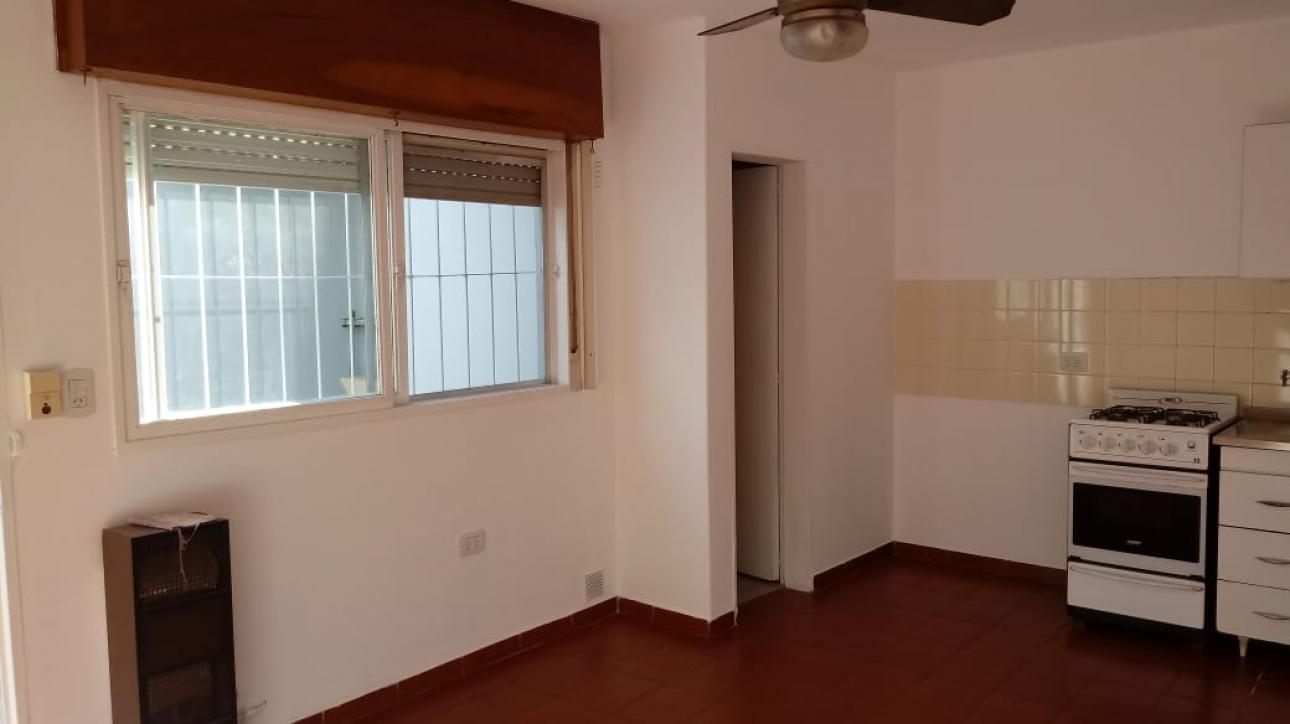 PH 2 AMBIENTES CON PATIO EN VILLA BALLESTER