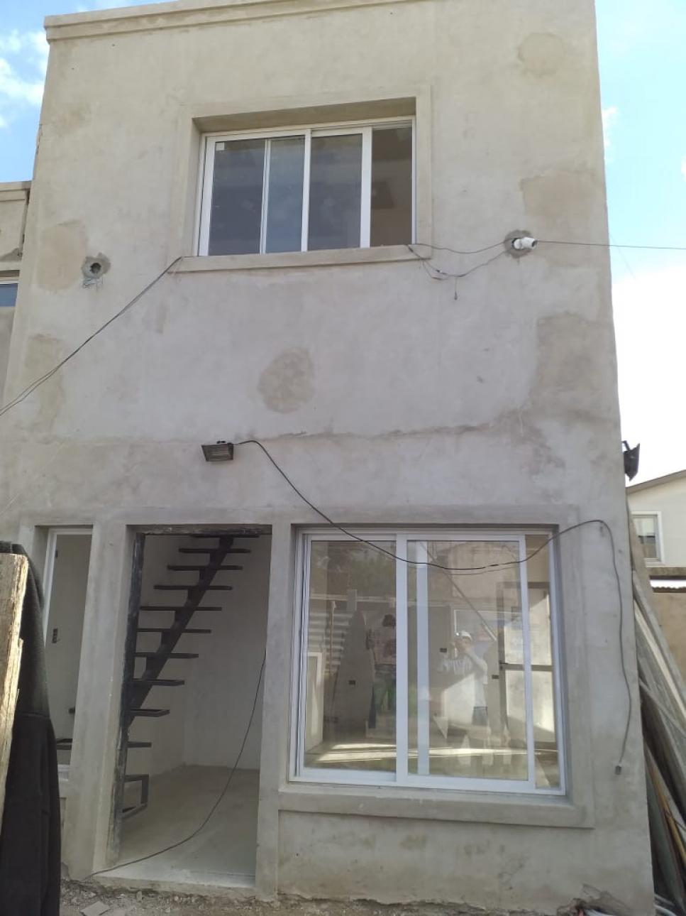 DUPLEX DE CATEGORIA A ESTRENAR
