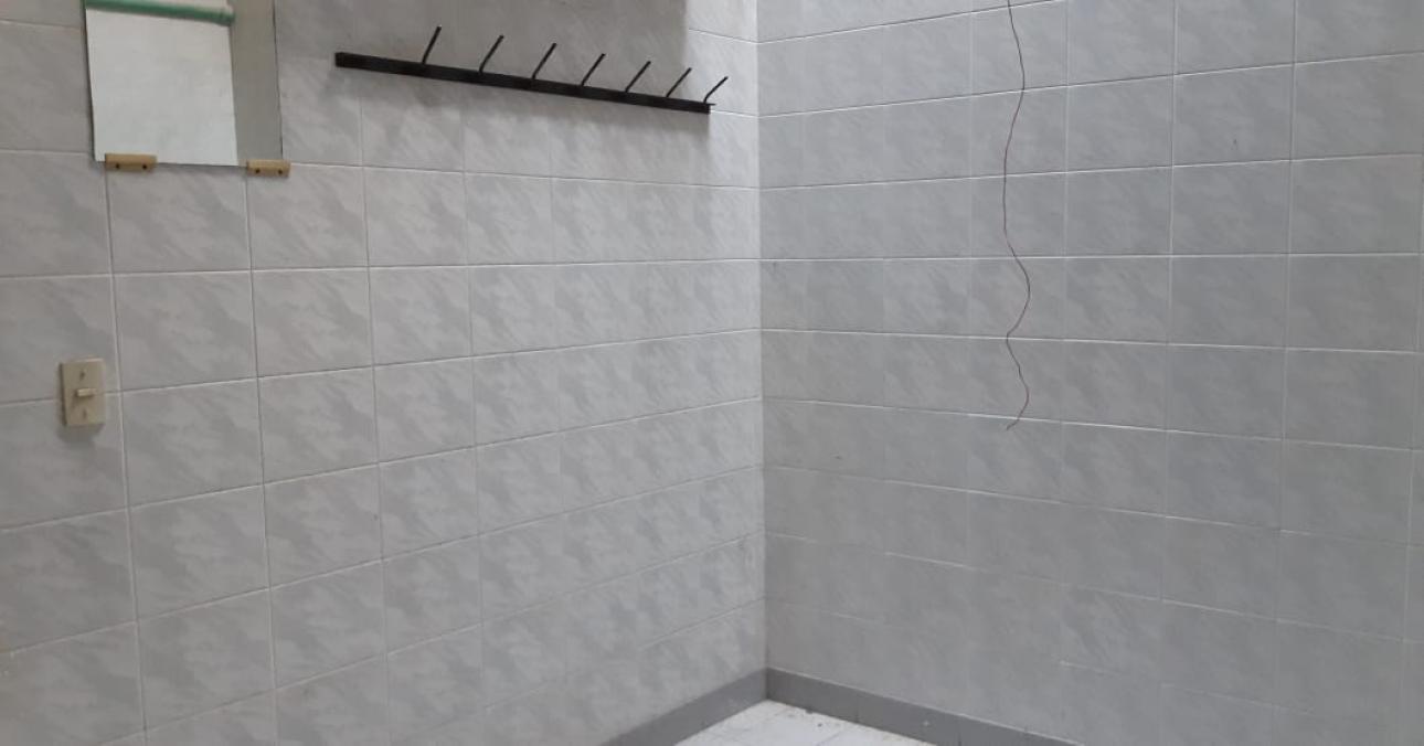 GALPON 770 m2 2 PLANTAS CON MONTACARGAS