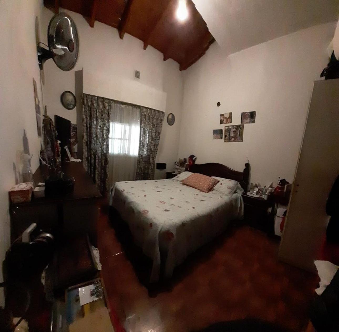 CASA EN LOTE PROPIO VILLA BALLESTER
