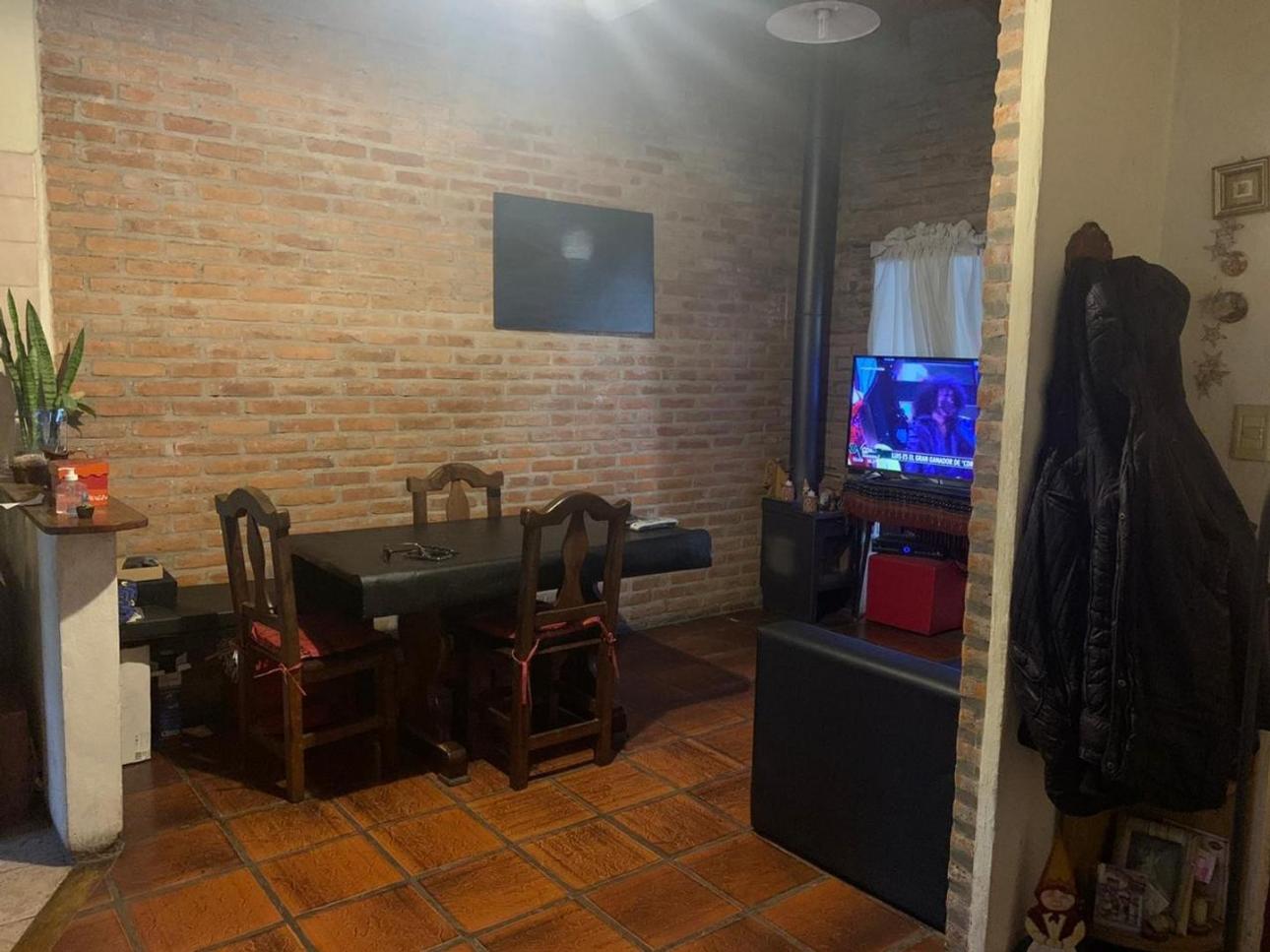 CASA EN LOTE PROPIO VILLA BALLESTER