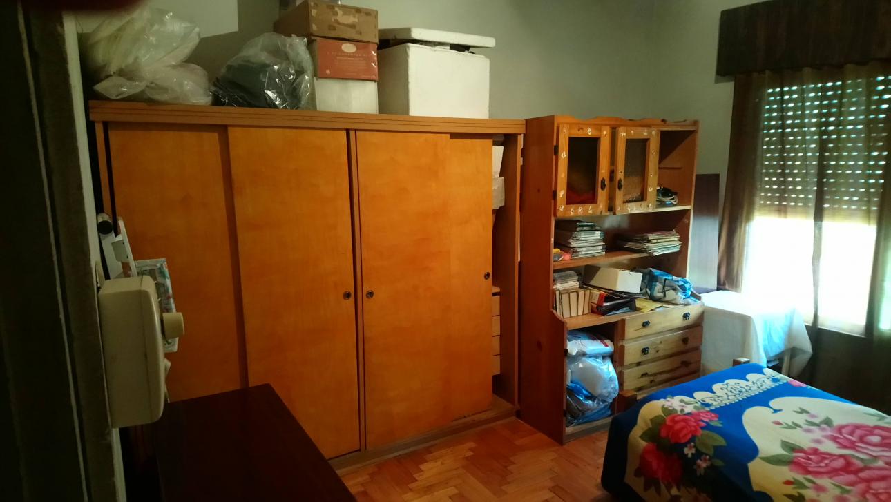 VC315 - Venta - Casa 3 amb - Calle Ituzaingó