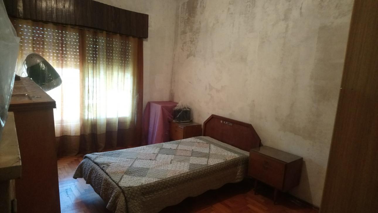 VC315 - Venta - Casa 3 amb - Calle Ituzaingó