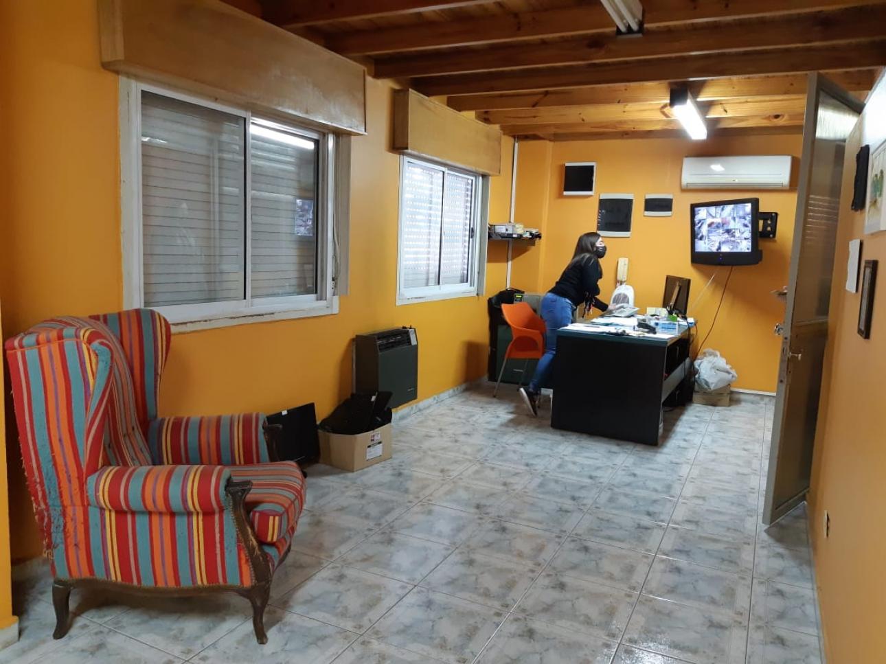 EXCELENTE PLANTA INDUSTRIAL 3.175 M2 CUBIERTOS  Y 460 LIBRES