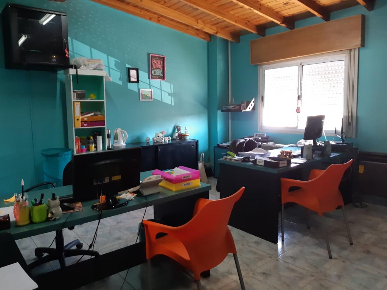 EXCELENTE PLANTA INDUSTRIAL 3.175 M2 CUBIERTOS  Y 460 LIBRES