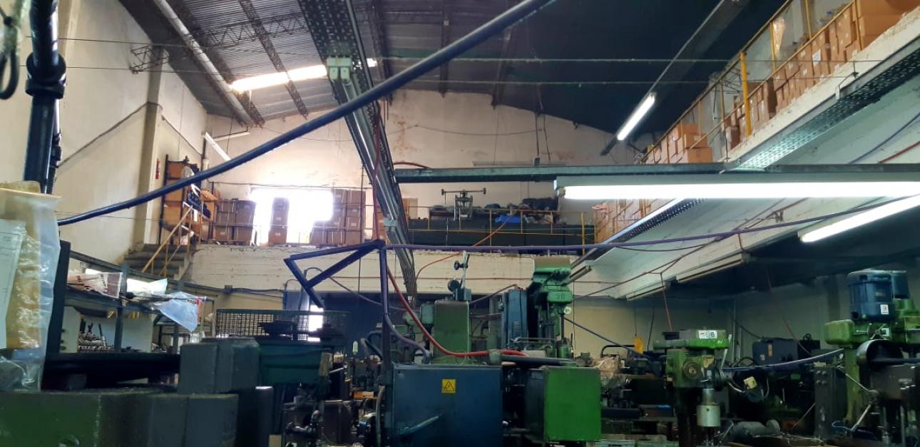 GALPON 580 M2